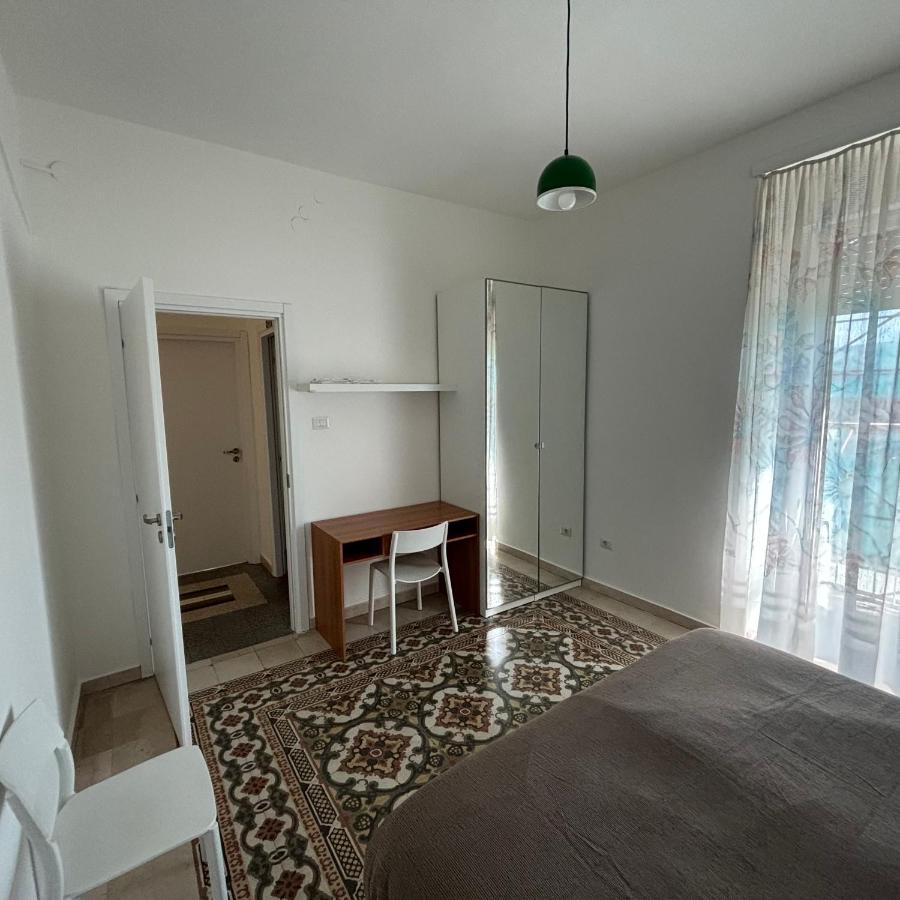 Room & Parking In Centro Citta Con Parcheggio Privato E Wifi Potenza Zewnętrze zdjęcie