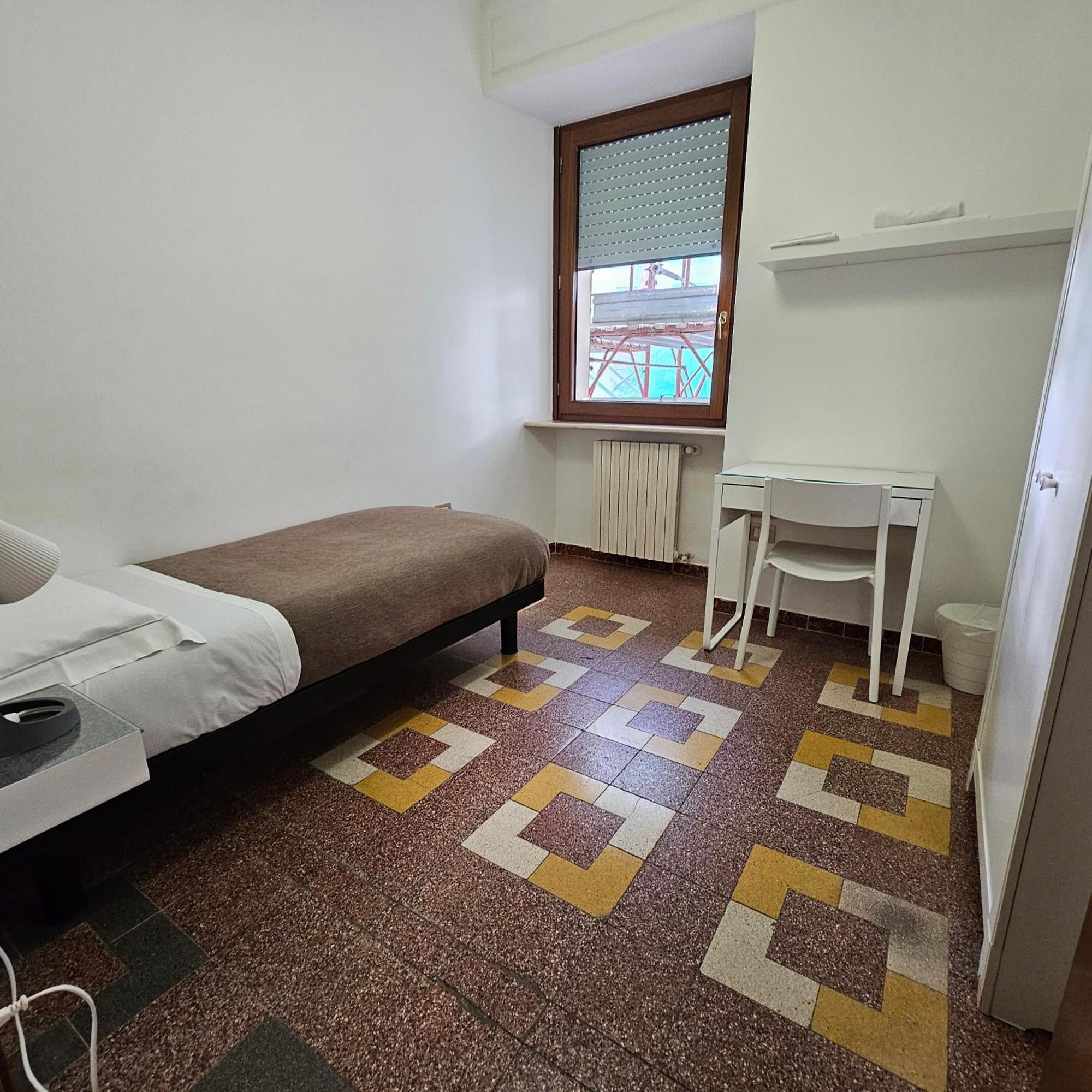 Room & Parking In Centro Citta Con Parcheggio Privato E Wifi Potenza Zewnętrze zdjęcie